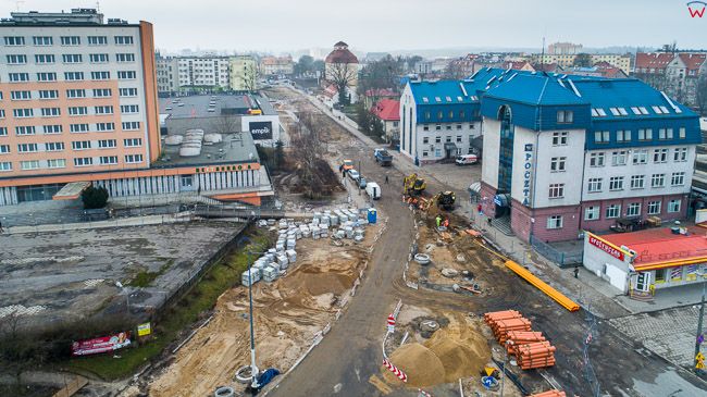 Olsztyn, przebudowa ulicy Partyzantow u styku Placu Konstytucji 3 Maja. EU, PL, warm-maz. Lotnicze.